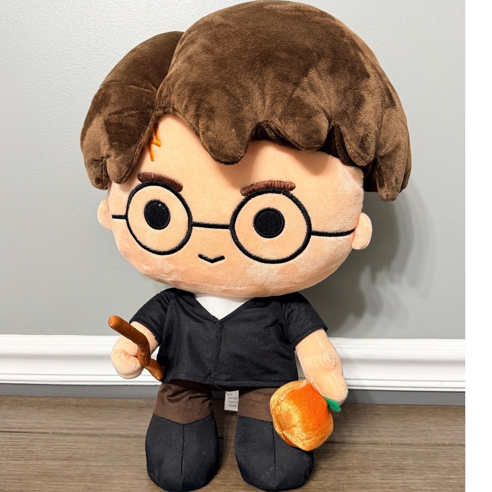 Harry Potter Plush Gemmy Greeter Wizarding World 16" Stuffed Toy with Pumpkin‎